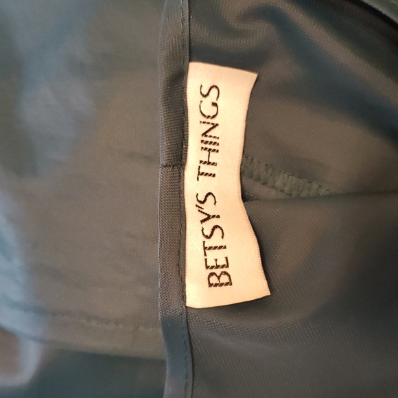 Betsy's Things Vintage Elegant Green Lace Dress, Size Small - Picture 2 of 12